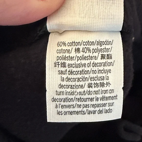 Pink Victoria’s secret sweat shorts FINAL PRICE - Picture 3 of 4